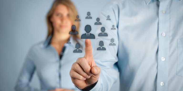 Communauté GoHighLevel : comment mettre en place, personnaliser et gérer vos communautés ?